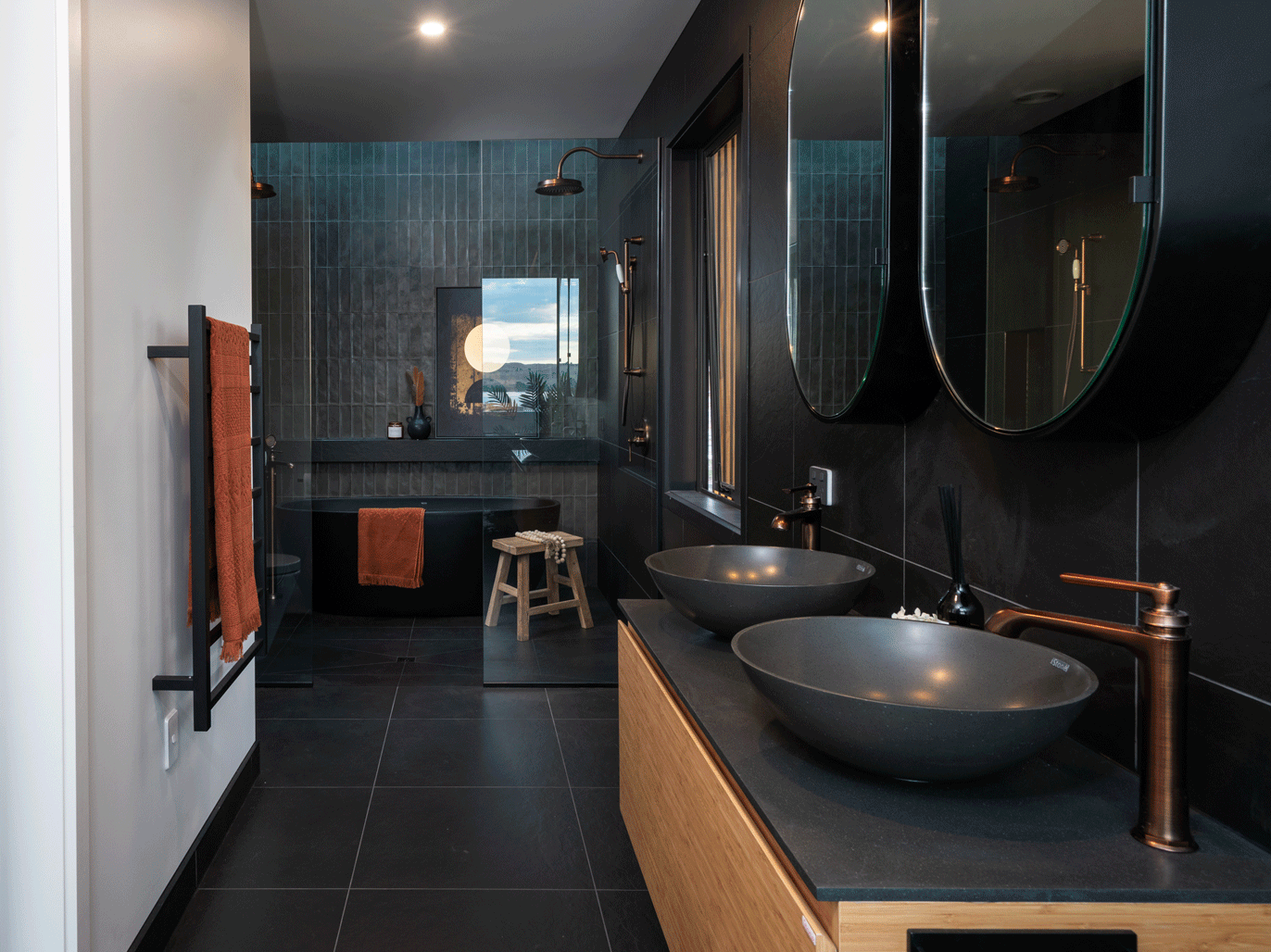 Design-Builders-Ensuite